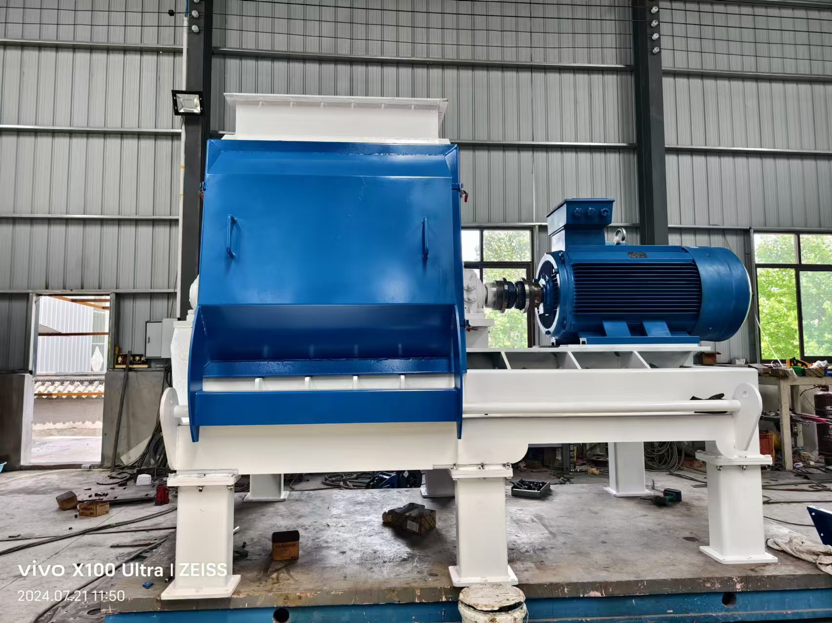 Pabrik Palu Kayu.jpg Pabrik Palu Kayu.jpg