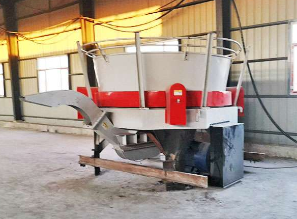 Rotary Cutting Crusher.png Rotary Cutting Crusher.png